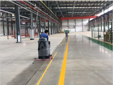 大型駕駛式洗地機如何操作？