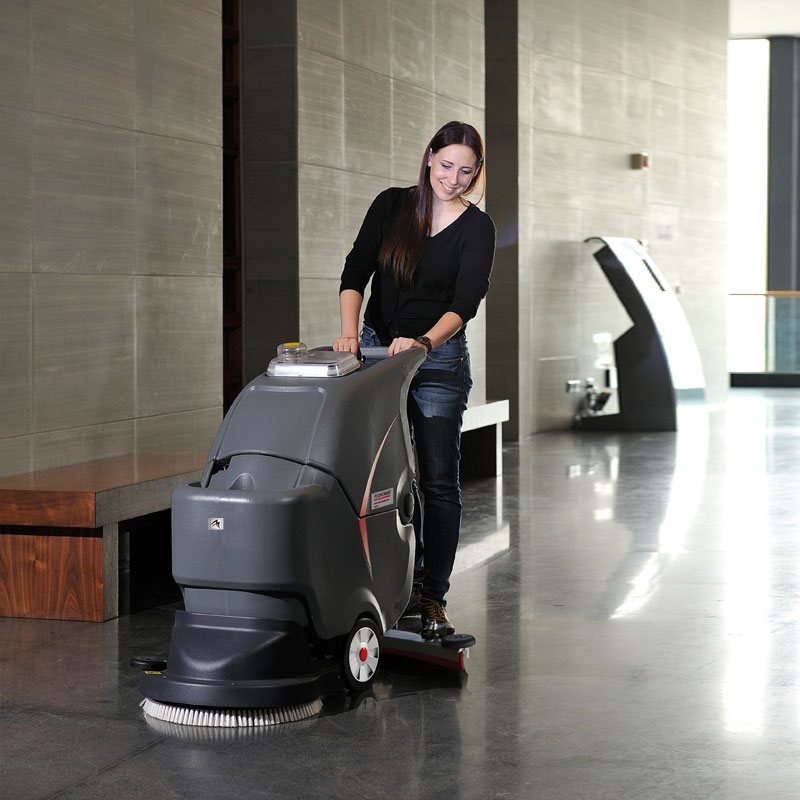 使用全自動(dòng)洗地機(jī)應(yīng)當(dāng)注意哪些問題？