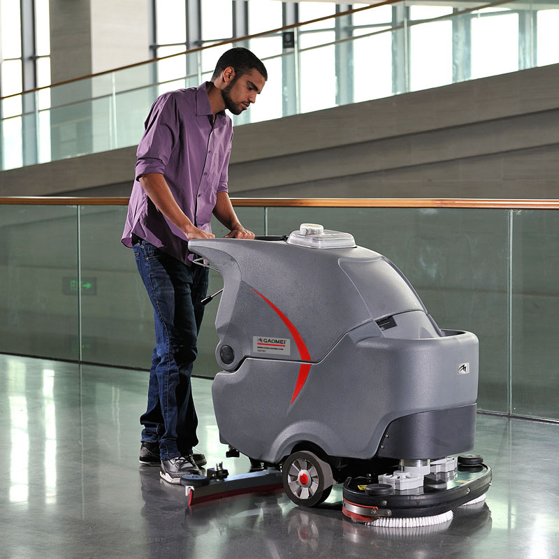 簡單分析使用洗地機(jī)清潔的好處