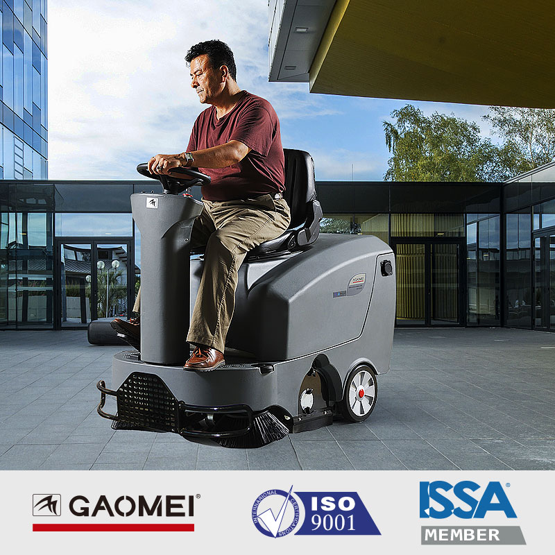 駕駛式掃地機(jī)工作原理以及優(yōu)點(diǎn)是什么？