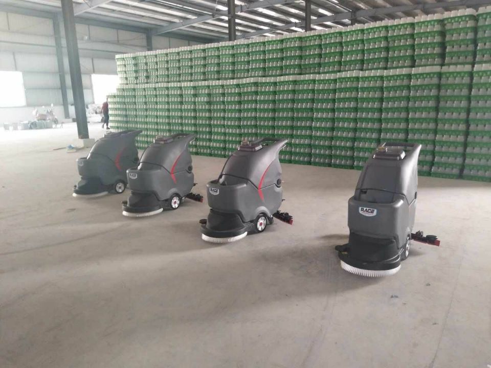 擦地機生產(chǎn)廠家實力源自哪里？